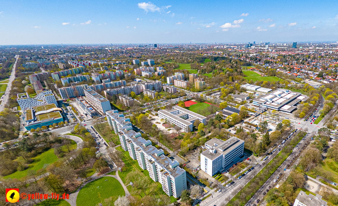 21.04.2023 - Baustelle Haus für Kinder in Neuperlach
